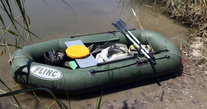 Купить Гребная лодка ПВХ FLINC F240L в Москве фото3