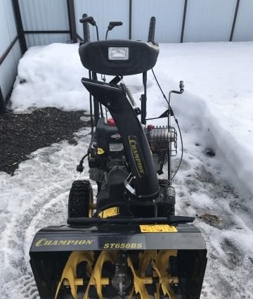 Купить Снегоуборщик CHAMPION ST656BS в Краснодаре фото4