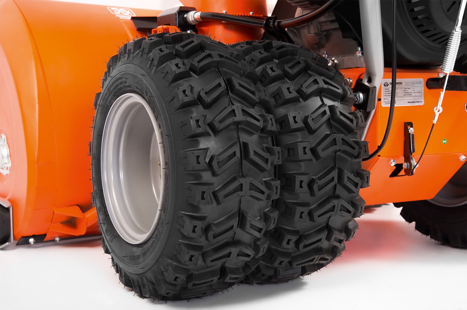 Купить Снегоуборщик DAEWOO DAST 17110 в Москве фото8