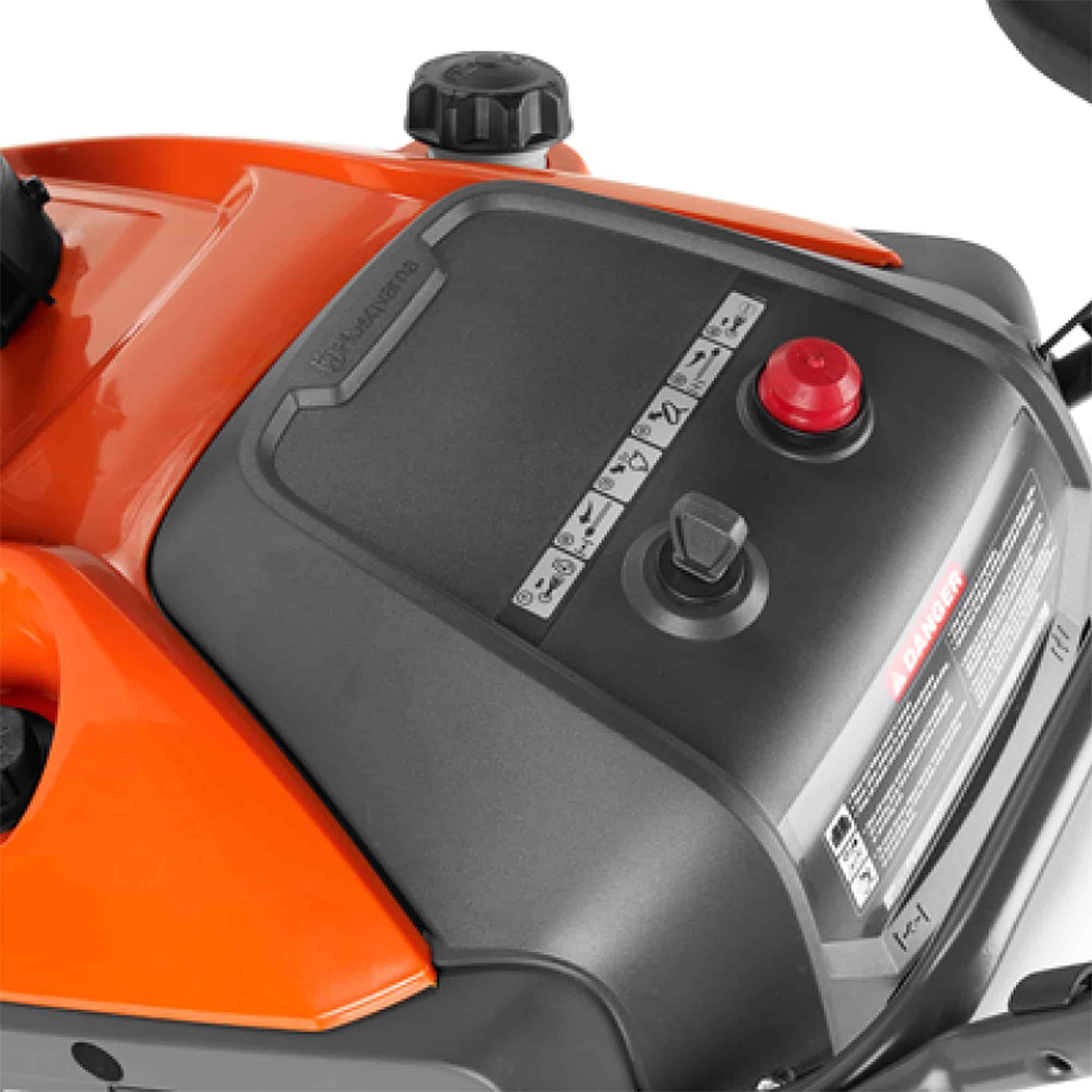 Купить Снегоуборщик HUSQVARNA ST 131 в Москве фото3