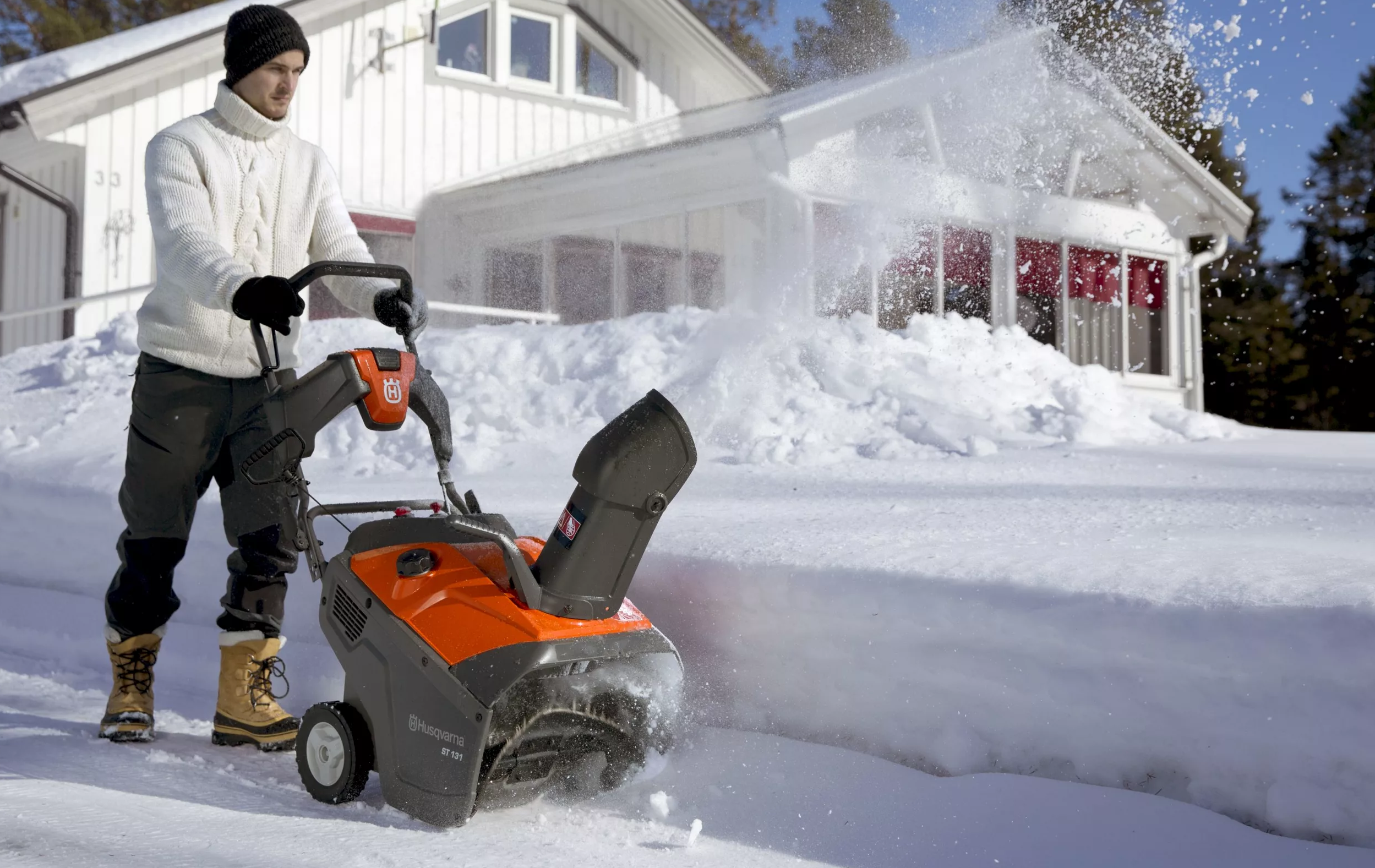 Купить Снегоуборщик HUSQVARNA ST 131 в Москве фото7