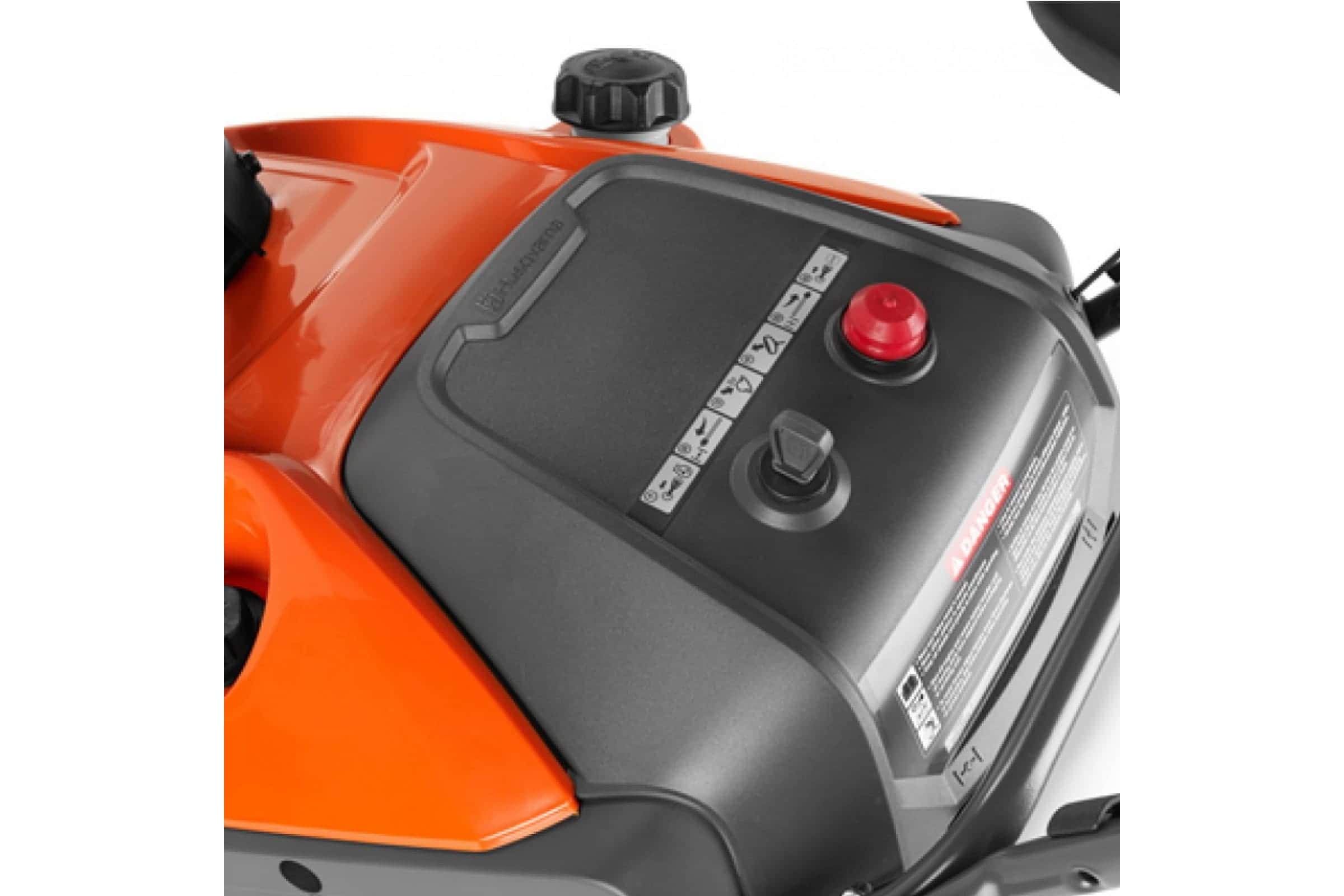 Купить Снегоуборщик HUSQVARNA ST 151 в Москве фото5