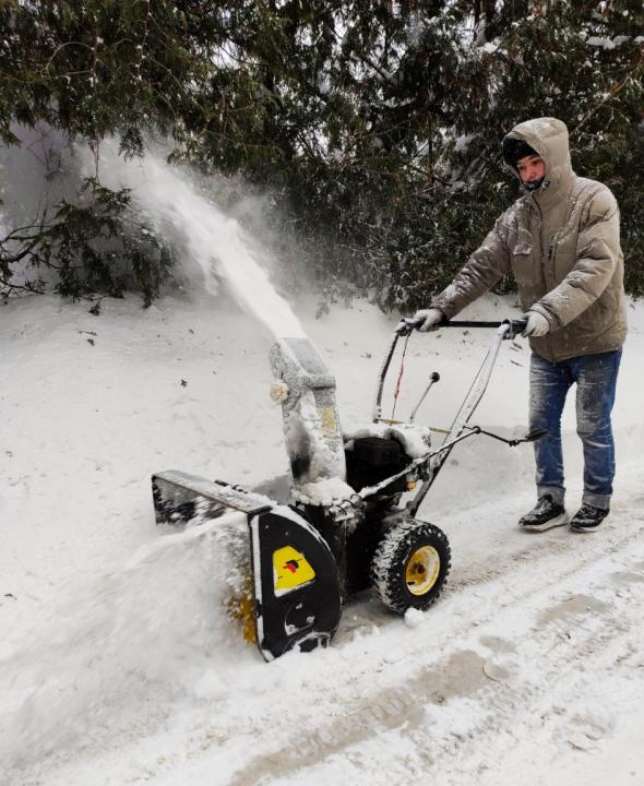 Купить Снегоуборщик HUTER SGC 4800 в Москве фото10