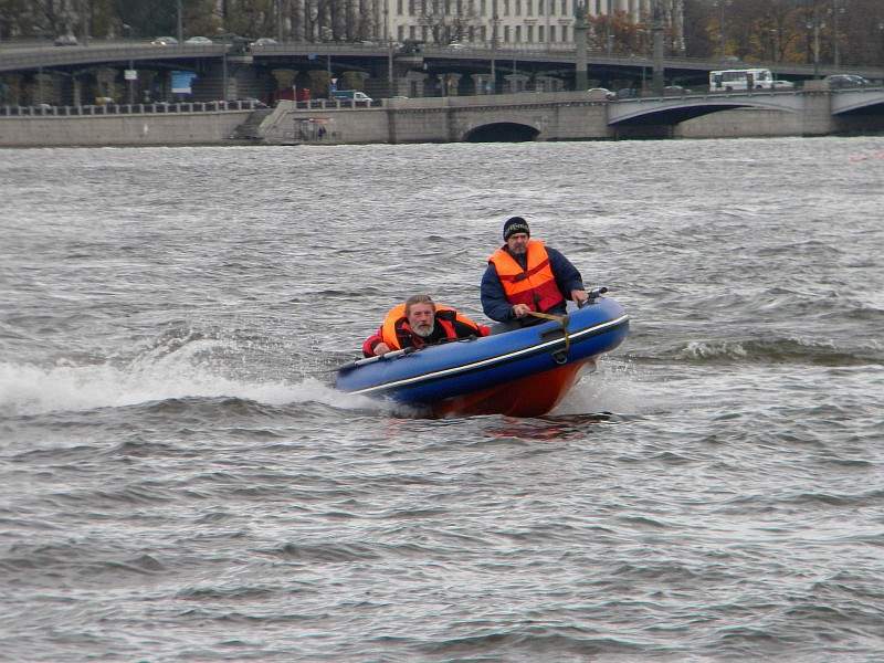 Купить Лодка РИБ AQUA BOAT 420 в Москве фото5