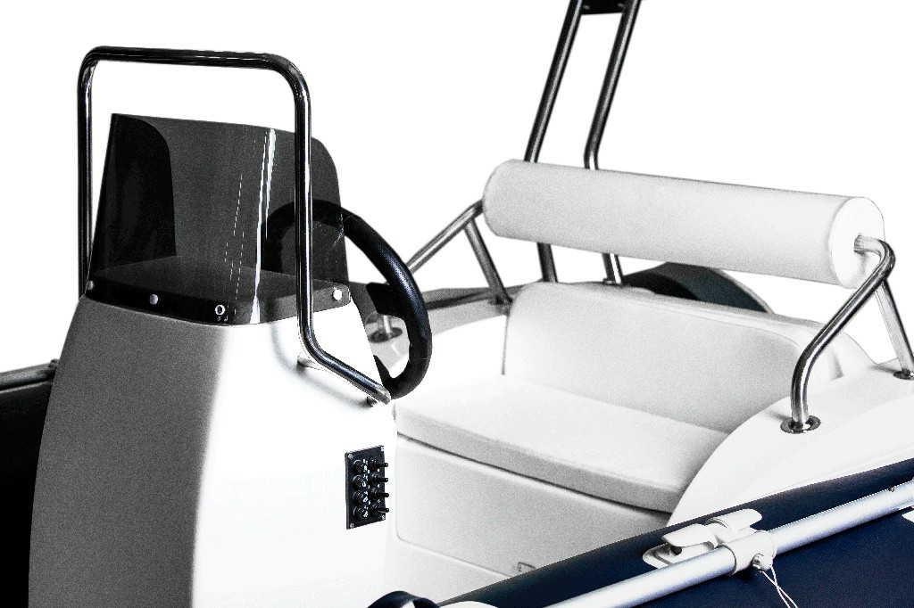 Купить Лодка РИБ STORMLINE LUXE 420 в Москве фото15