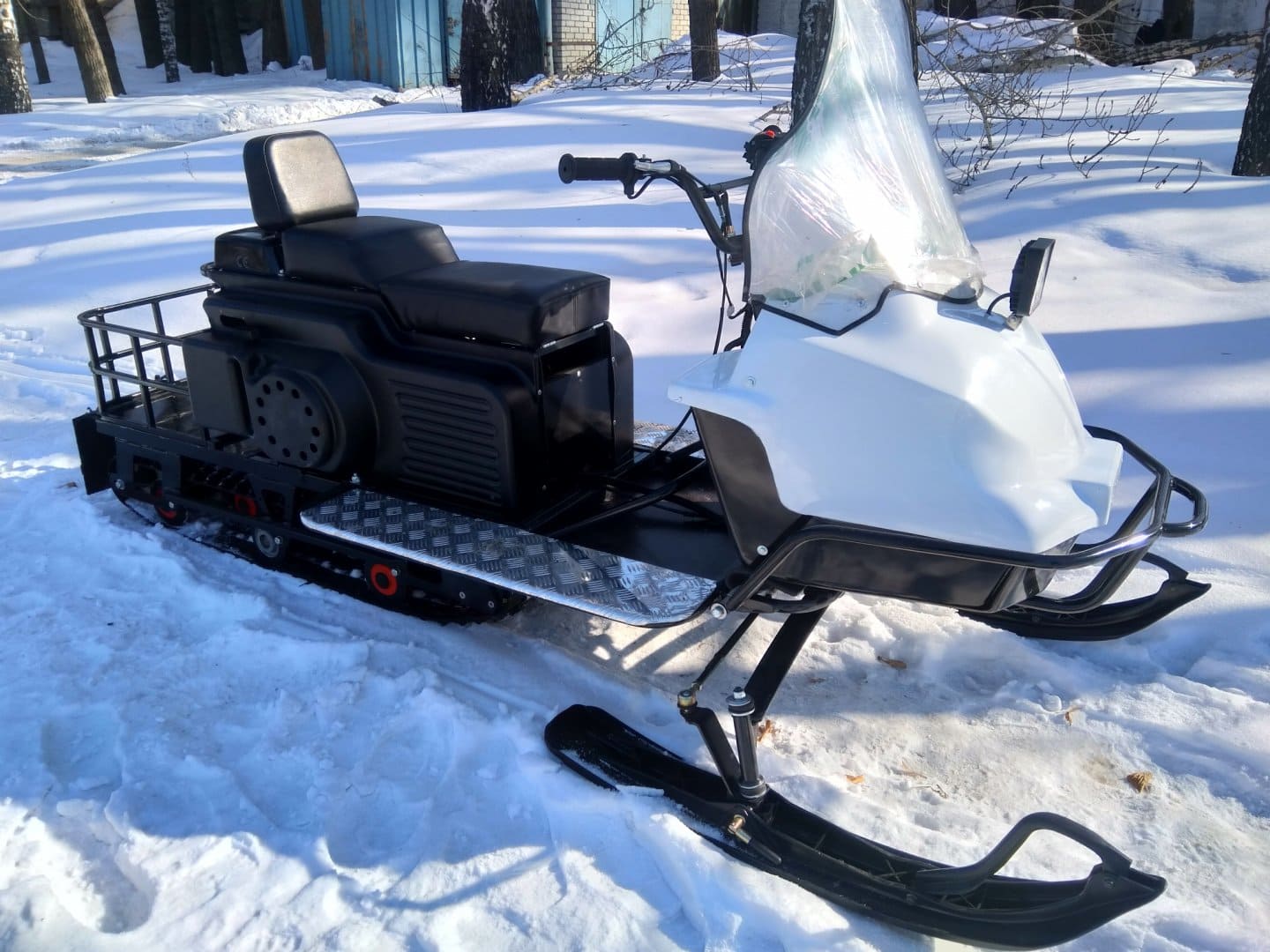 Купить Мотобуксировщик РАЗГУЛЯЙ-15 Комфорт с лыжным модулем в Москве фото3