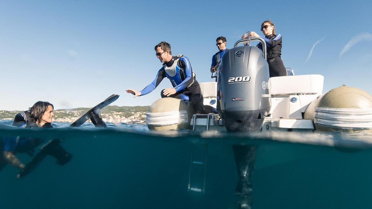 Купить 4х-тактный лодочный мотор YAMAHA FL200FETX в Москве фото5