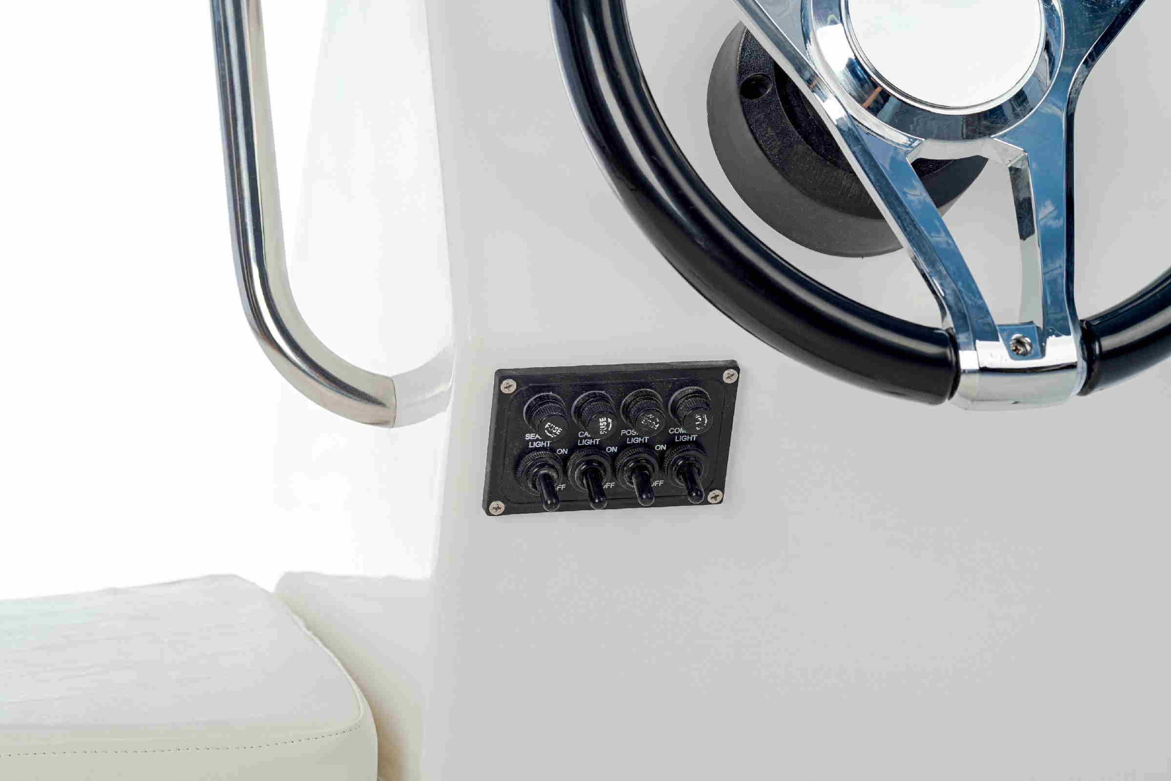 Купить Консоль RIB 500 Luxe в Краснодаре фото12