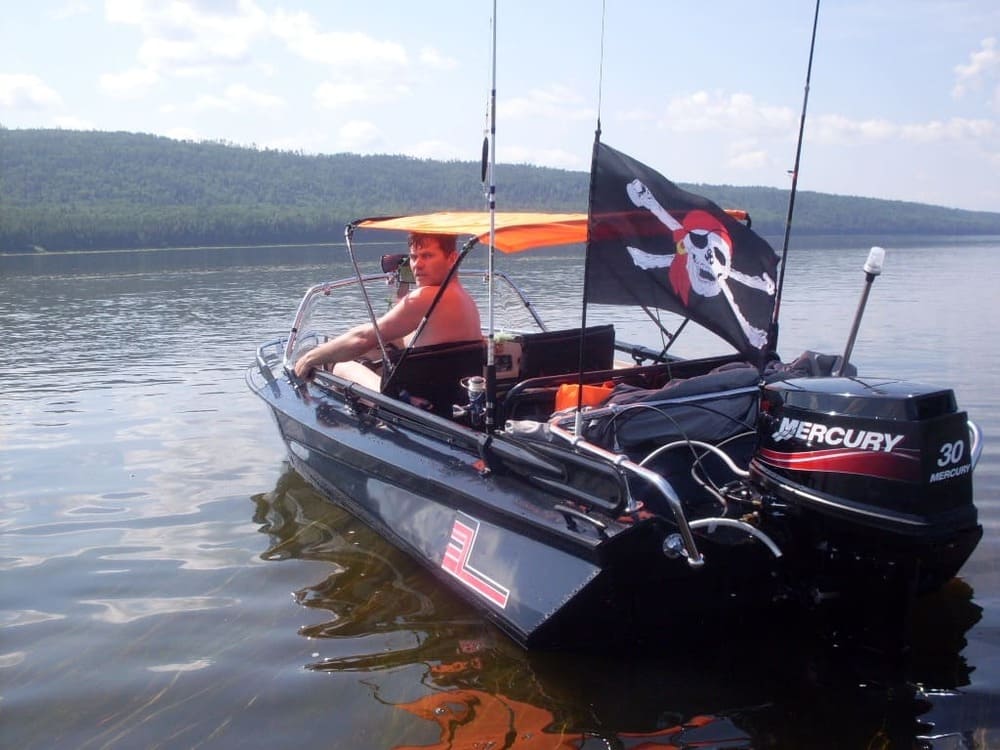 Купить 2х-тактный лодочный мотор MERCURY ME 30 E в Москве фото3