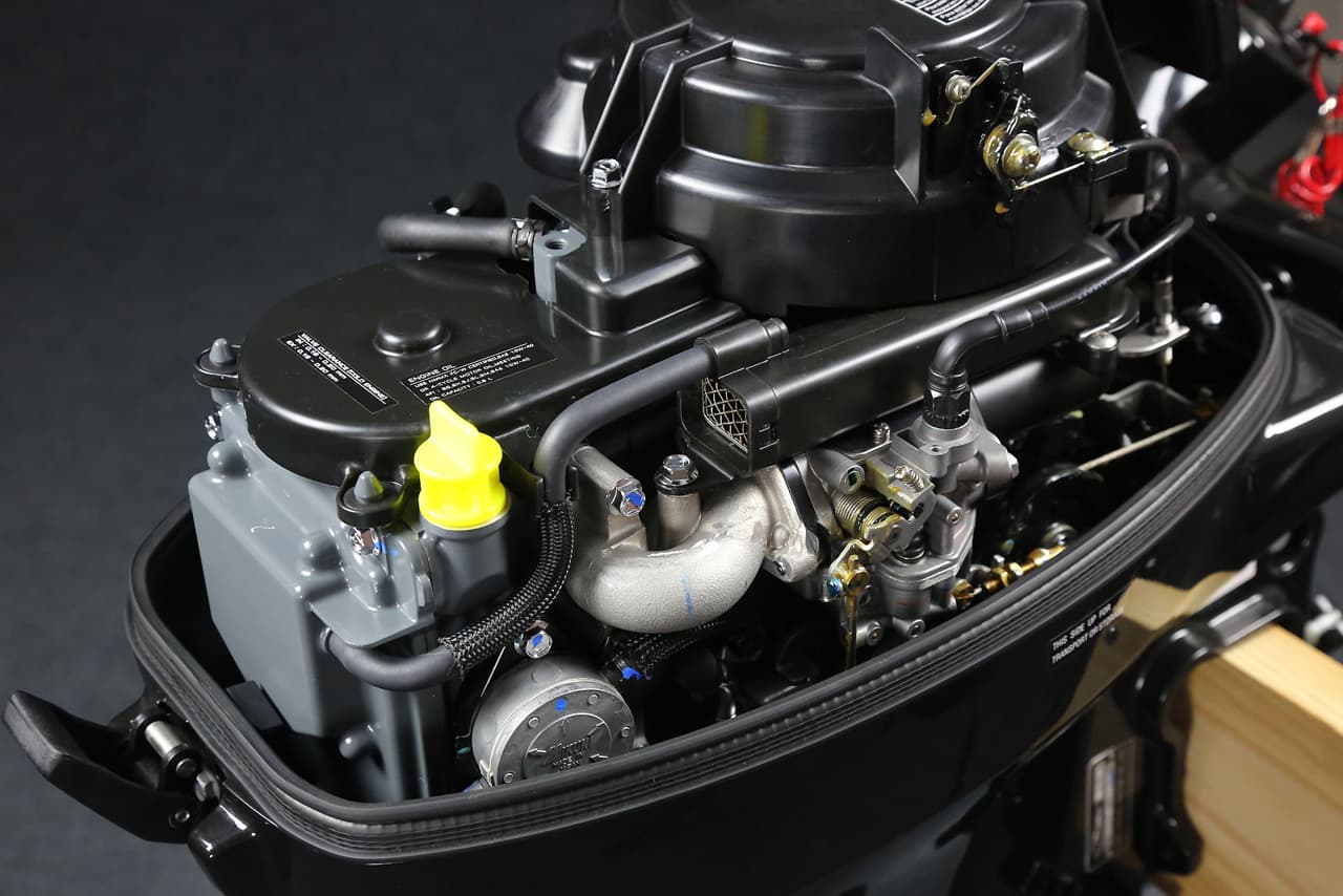 Купить 4х-тактный лодочный мотор SUZUKI DF8AS в Москве фото4