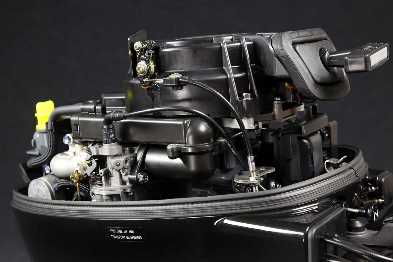 Купить 4х-тактный лодочный мотор SUZUKI DF8AS в Москве фото7