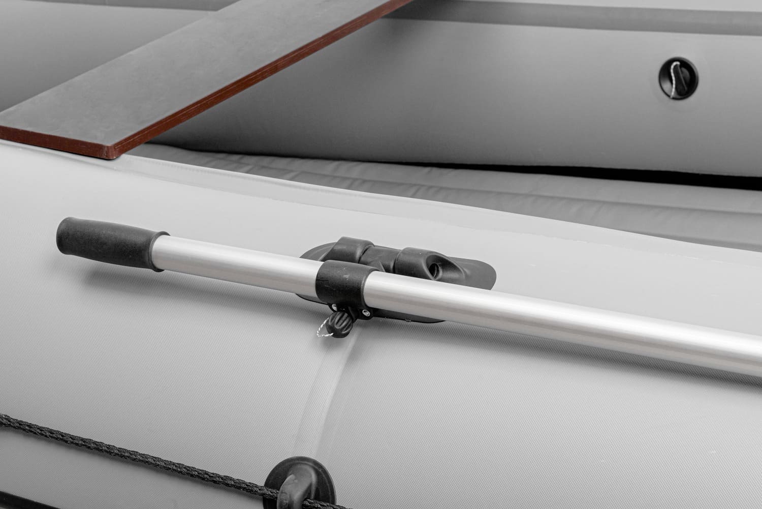 Купить Лодка ПВХ ТРИТОН Air 365 в Москве фото8