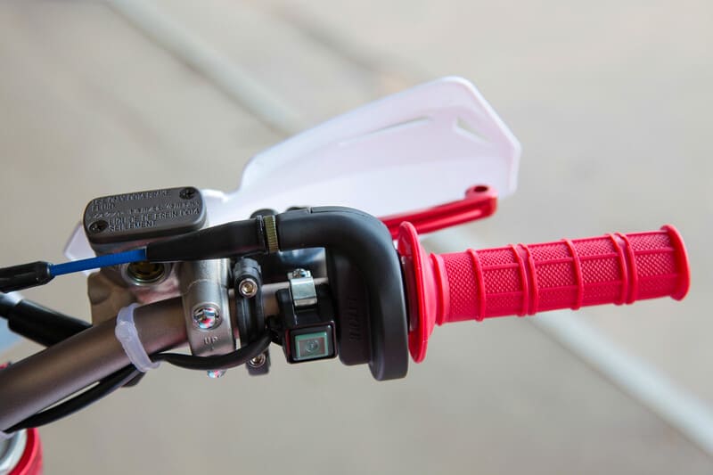 Купить Мотоцикл кроссовый эндуро BSE RTC-300R 3.0 в Москве фото11