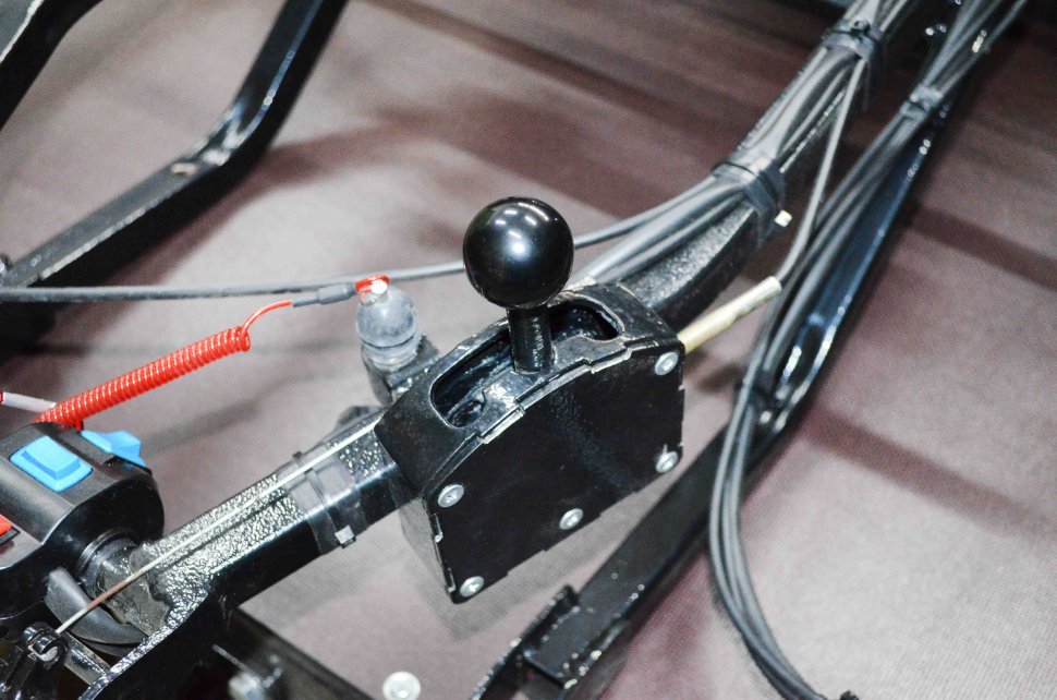 Купить Мотобуксировщик KOIRA T15 ER PRO электростартер, реверс редуктор - задний ход в Москве фото20