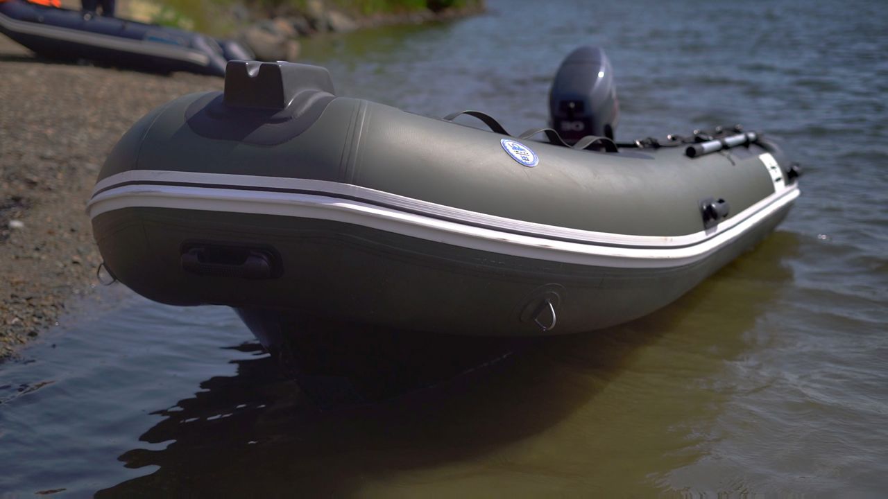 Купить Лодка РИБ SHARMAX STANDARD AL NO CONSOLE 440 в Москве фото19