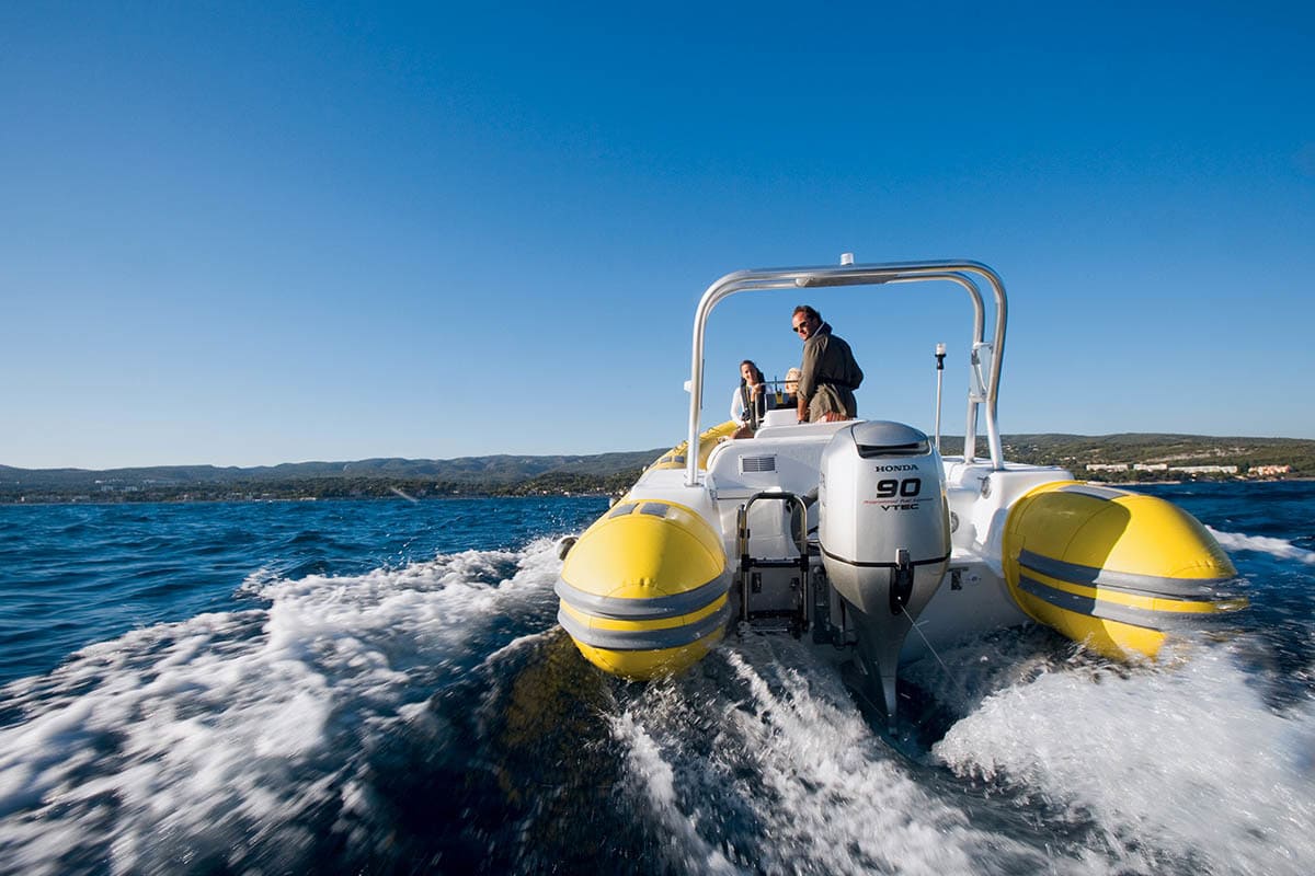 Купить 4х-тактный лодочный мотор HONDA BF 90 DK4 LRTU в Москве фото4