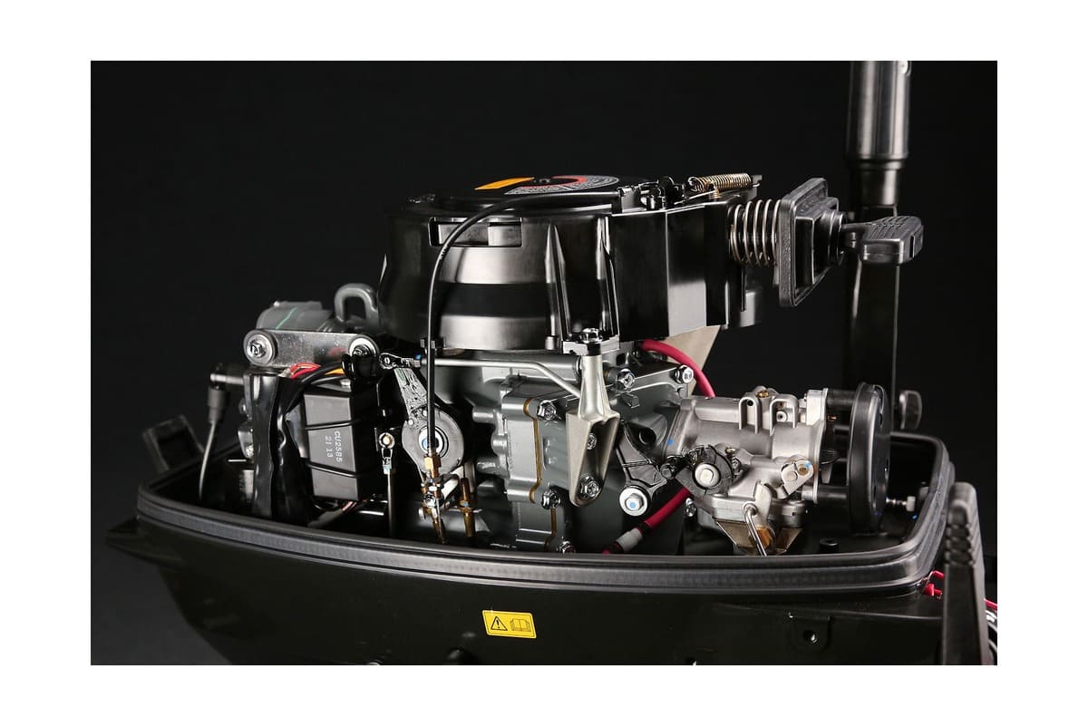 Купить 2х-тактный лодочный мотор SUZUKI DT30S в Красноярске фото5