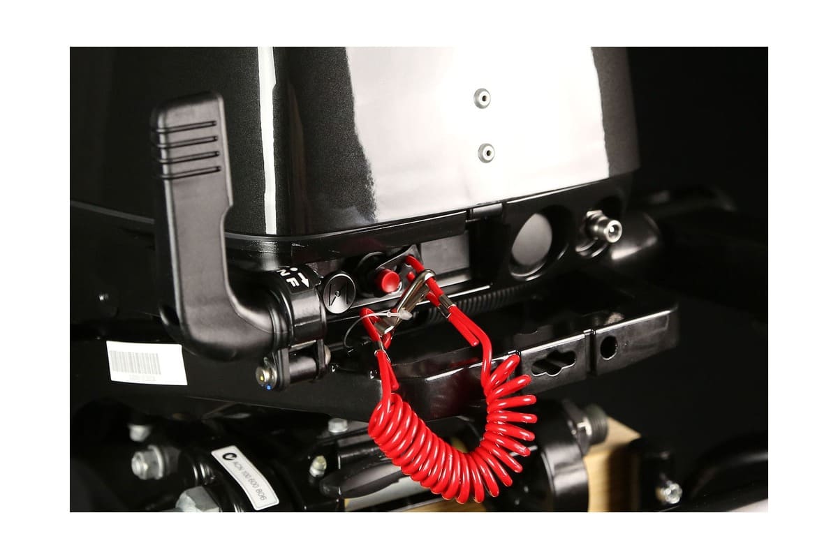 Купить 2х-тактный лодочный мотор SUZUKI DT30S в Красноярске фото11