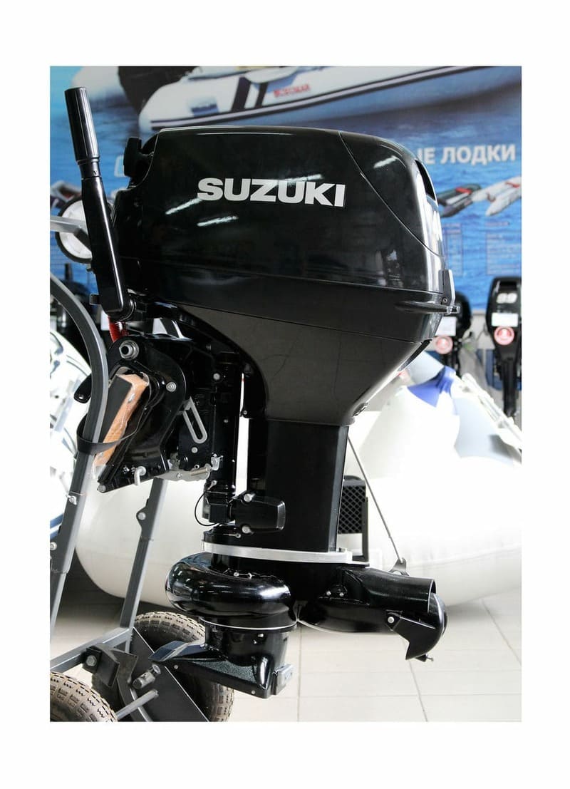 Купить 2х-тактный лодочный мотор SUZUKI DT40WRS JET с водомётной насадкой Marine Rocket в Москве фото4