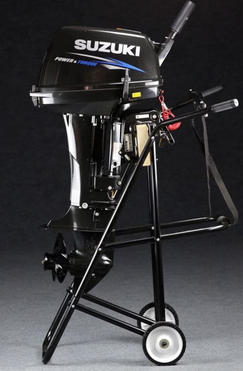 Купить 2х-тактный лодочный мотор SUZUKI DT9.9AS в Москве фото3
