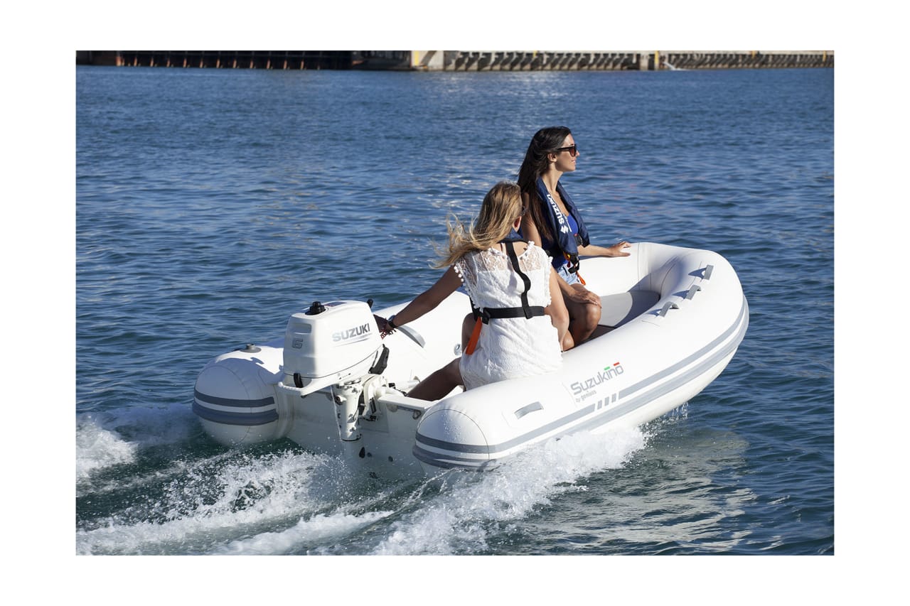 Купить 4х-тактный лодочный мотор SUZUKI DF6AS. белый в Москве фото6