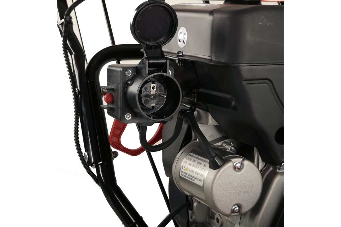 Купить Снегоуборщик DDE ST1176LE в Москве фото3