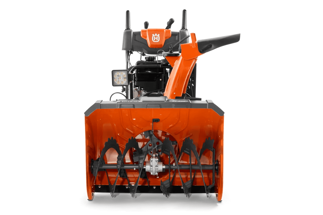 Купить Снегоуборщик HUSQVARNA ST 327 в Москве фото4