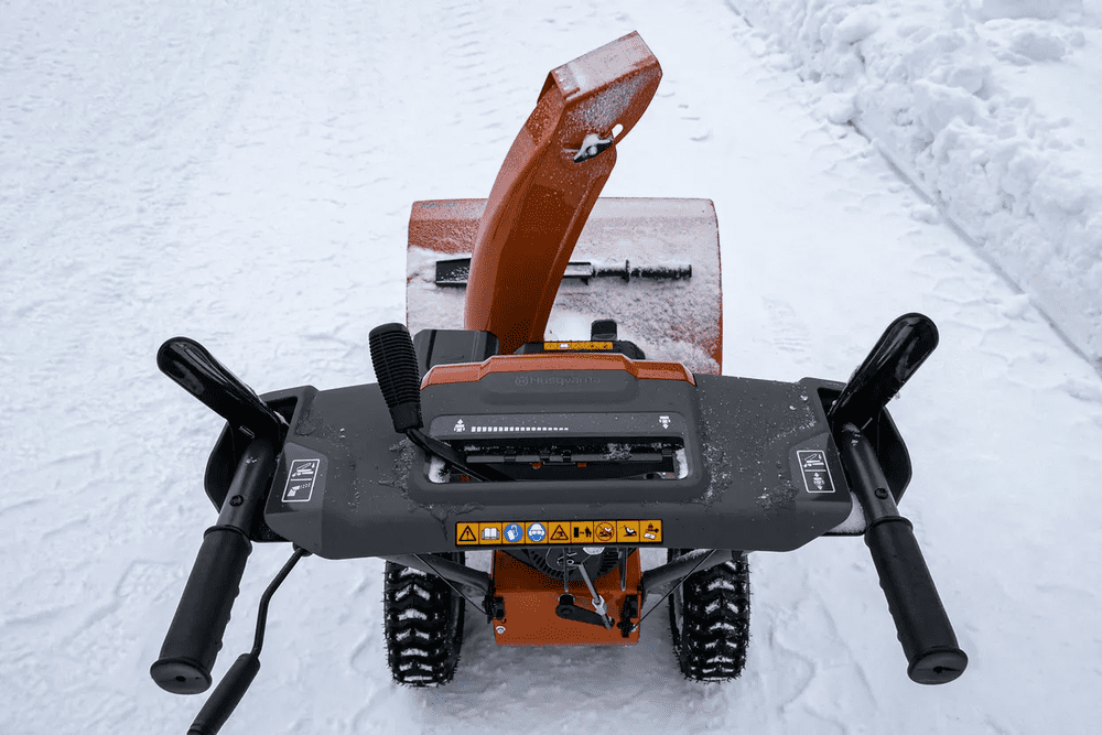 Купить Снегоуборщик HUSQVARNA ST 124 в Красноярске фото9