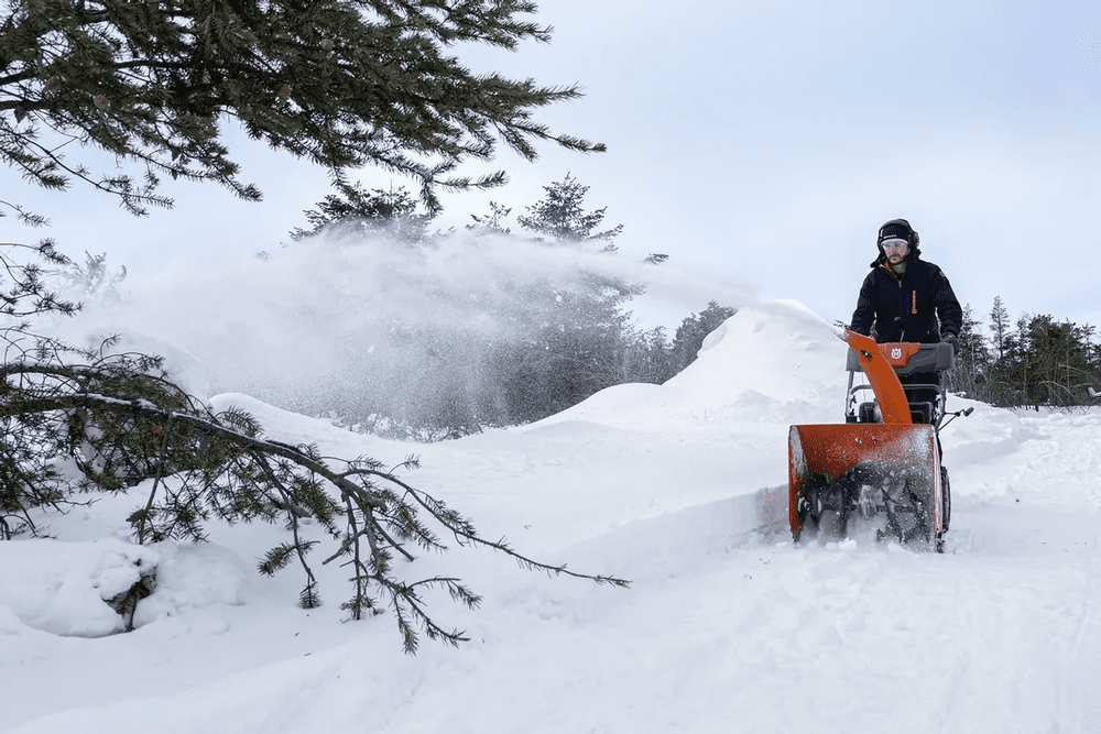 Купить Снегоуборщик HUSQVARNA ST 124 в Красноярске фото10