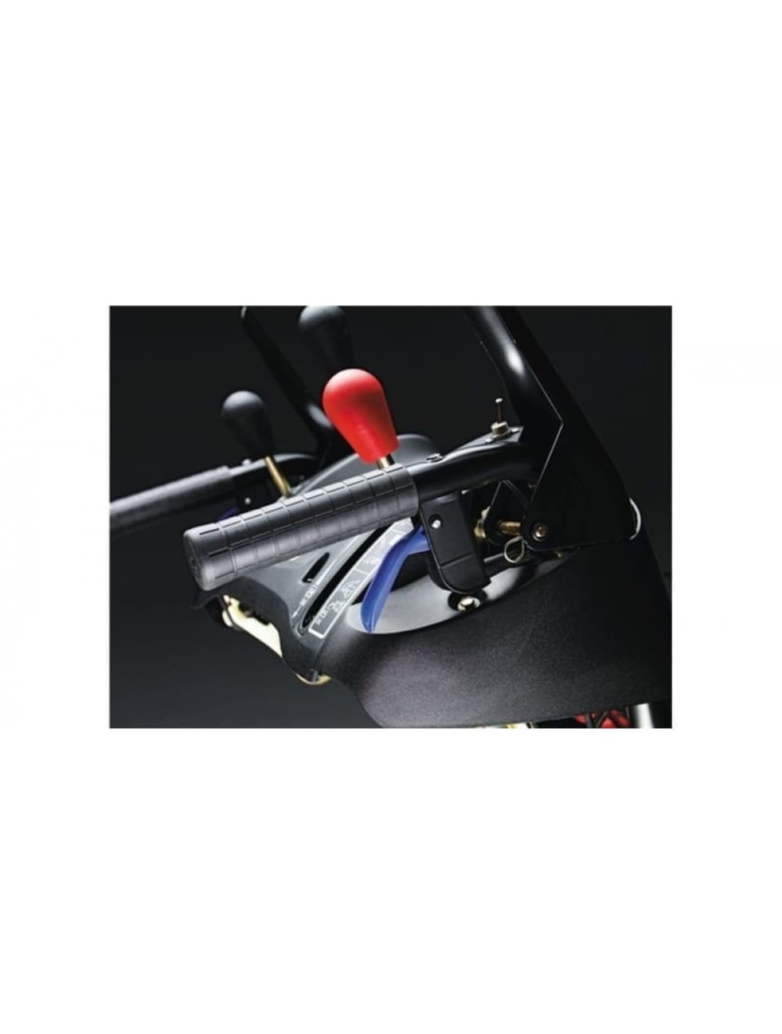 Купить Снегоуборщик HUSQVARNA ST 276EP в Москве фото4