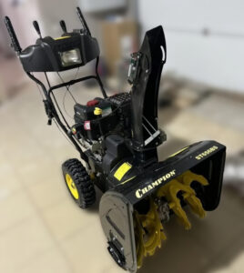 Купить Снегоуборщик CHAMPION ST656BS Б/У 