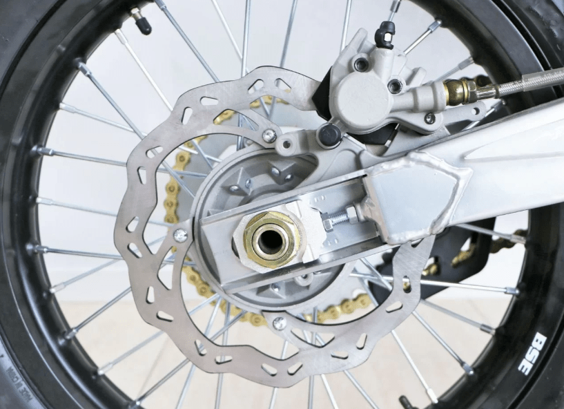 Купить Мотоцикл кроссовый эндуро BSE Z4 Red 66 2023 Б/У в Москве фото7