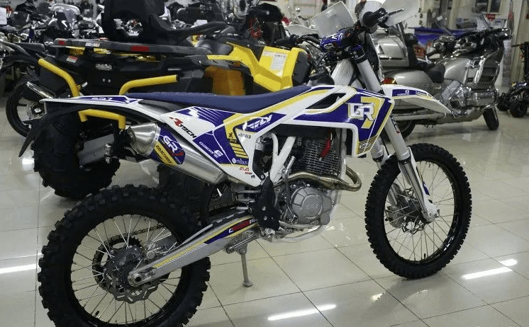 Купить Мотоцикл GR7 F250L-M 4T177FMM ENDURO LITE Б/У в Москве фото3