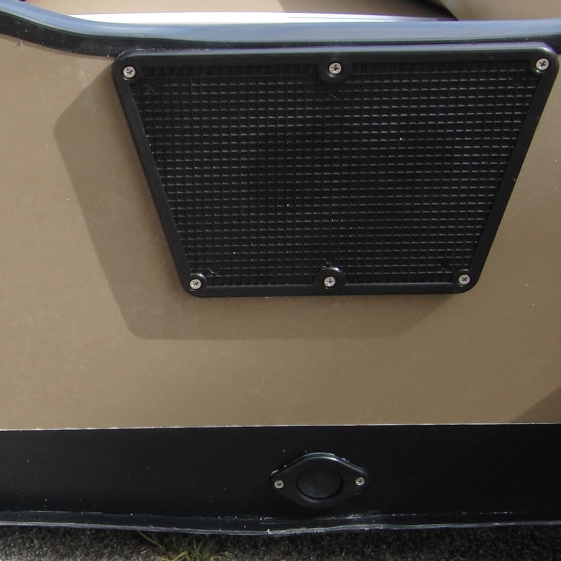 Купить Лодка ПВХ BADGER DL 370 AL в Москве фото6