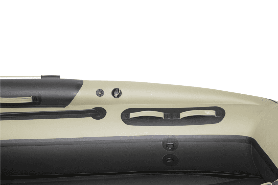 Купить Лодка ПВХ REEF Тритон 370 S-MAX с интегрированным фальшбортом в Москве фото6