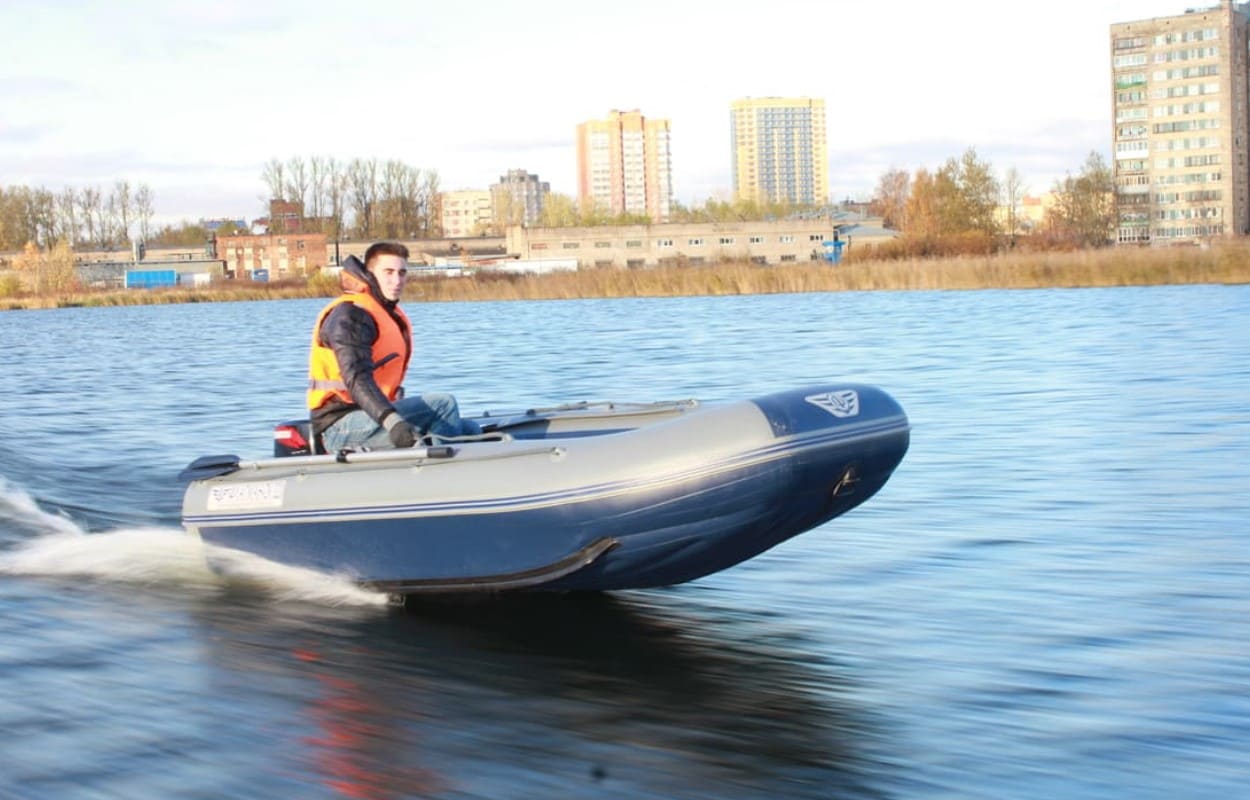 Купить Лодка ПВХ ФЛАГМАН DK 320 в Москве фото3