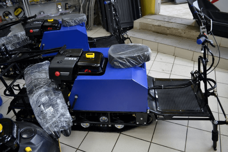 Купить Мотобуксировщик ЛИДЕР - 3 20 л.с. в Москве фото3