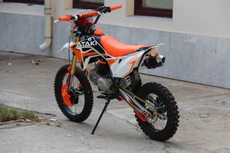 Купить Мотоцикл ATAKI Start YX140 CRF PITBIKE в Краснодаре фото5