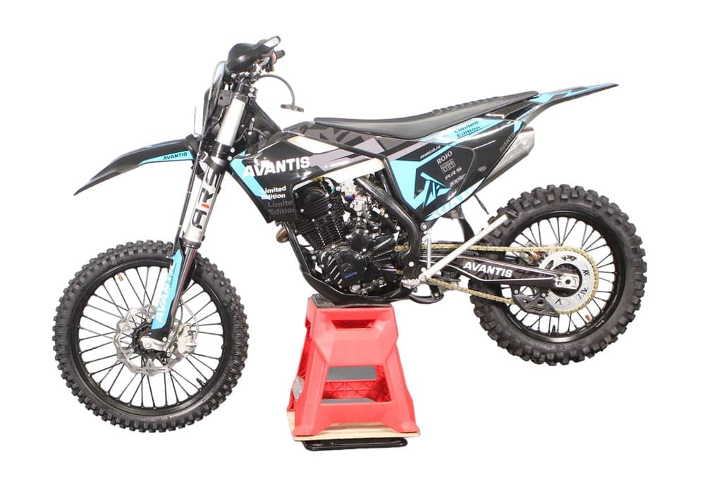 Купить Мотоцикл кроссовый эндуро AVANTIS 250 Carb Exclusive (CB250-F/172FMM Design HS черный) ARS в Москве фото14