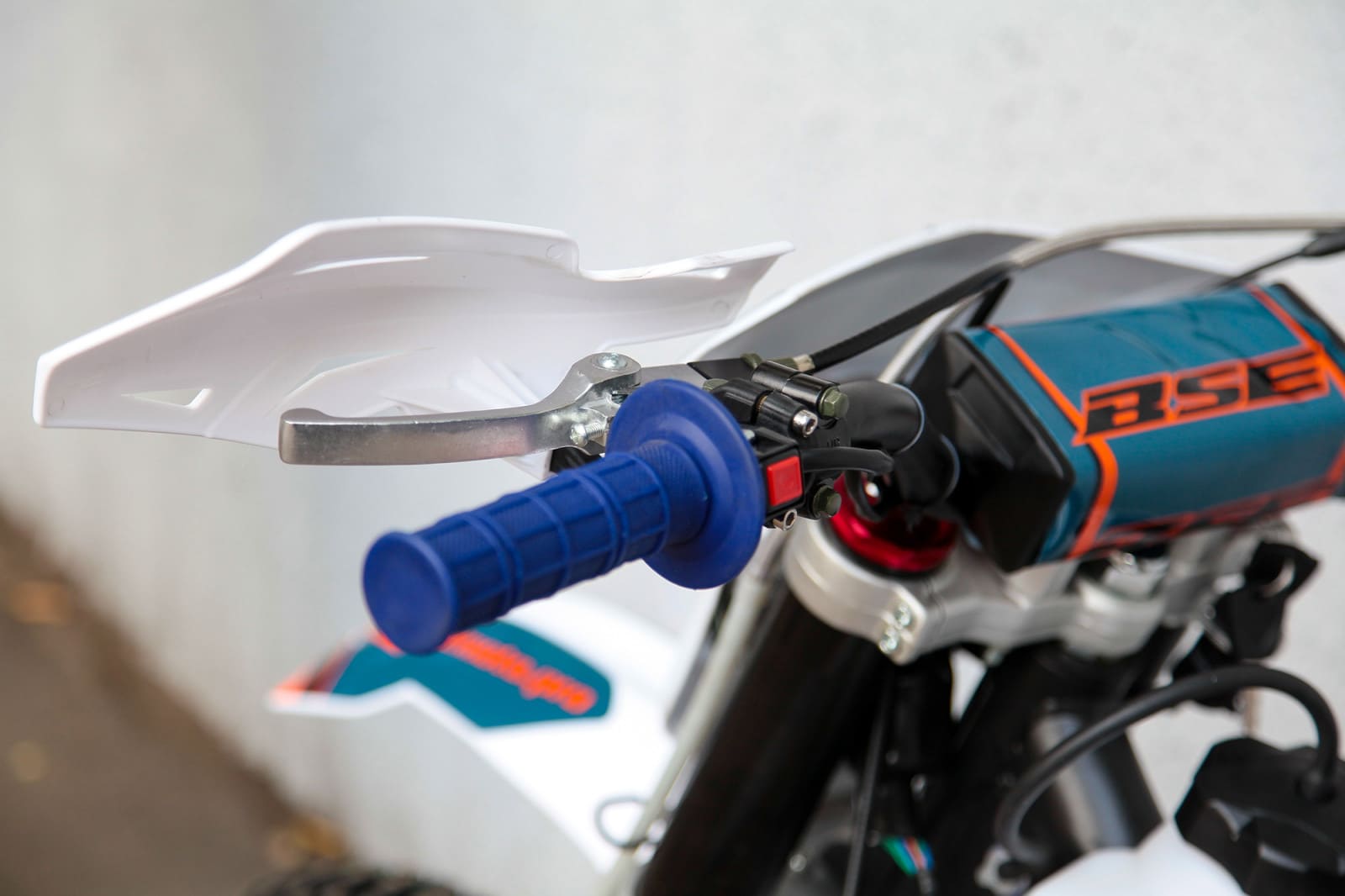 Купить Мотоцикл кроссовый эндуро BSE Z2 1.0 в Москве фото14