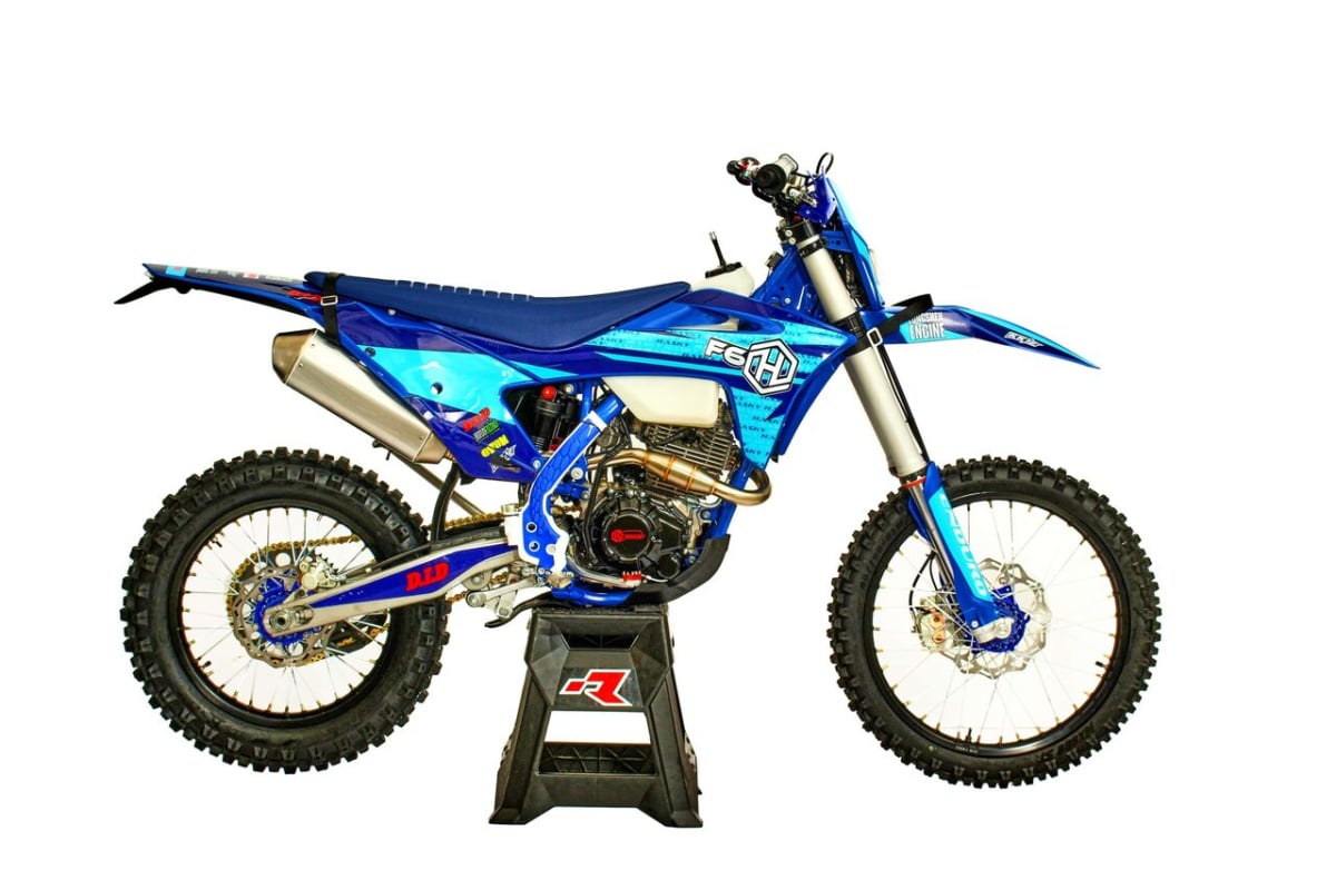 Купить Мотоцикл кроссовый эндуро HASKY F6 GAS 300 в Москве