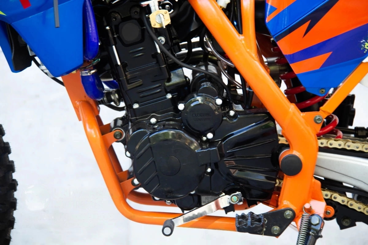 Купить Мотоцикл кроссовый эндуро ROLIZ Sport-008 в Москве фото7