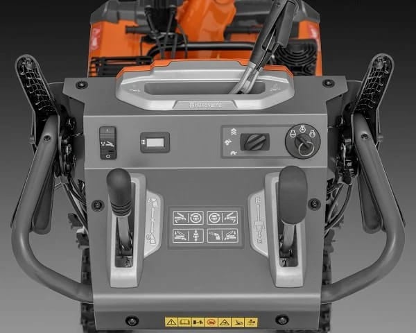 Купить Снегоуборщик HUSQVARNA ST 427T в Москве фото9