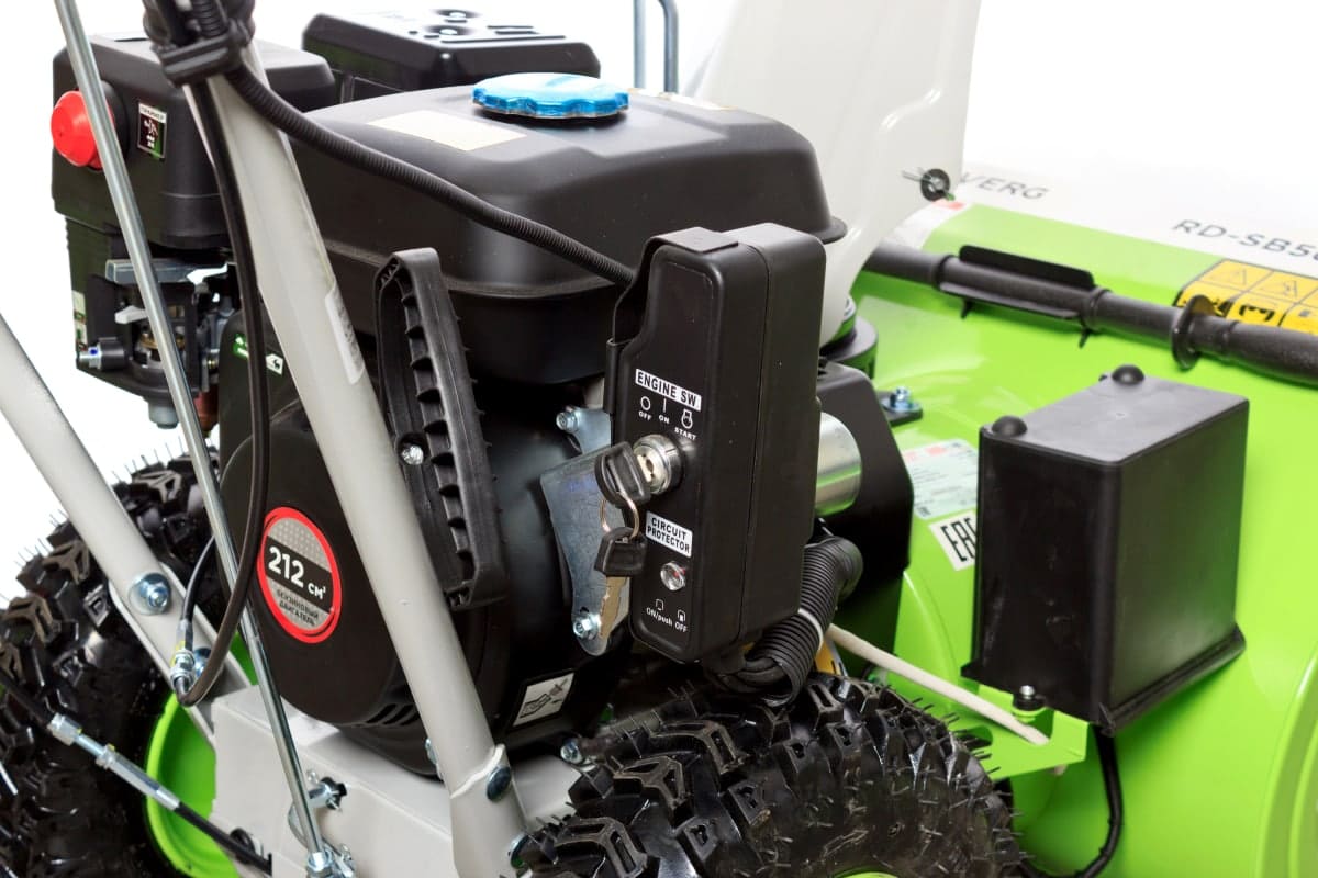 Купить Снегоуборщик REDVERG RD-SB56/7EB в Москве фото5