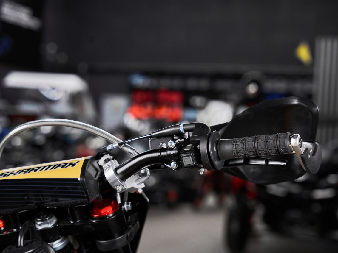 Купить Мотоцикл кроссовый эндуро SHARMAX Sport Air 300 BE 2025 в Москве фото17