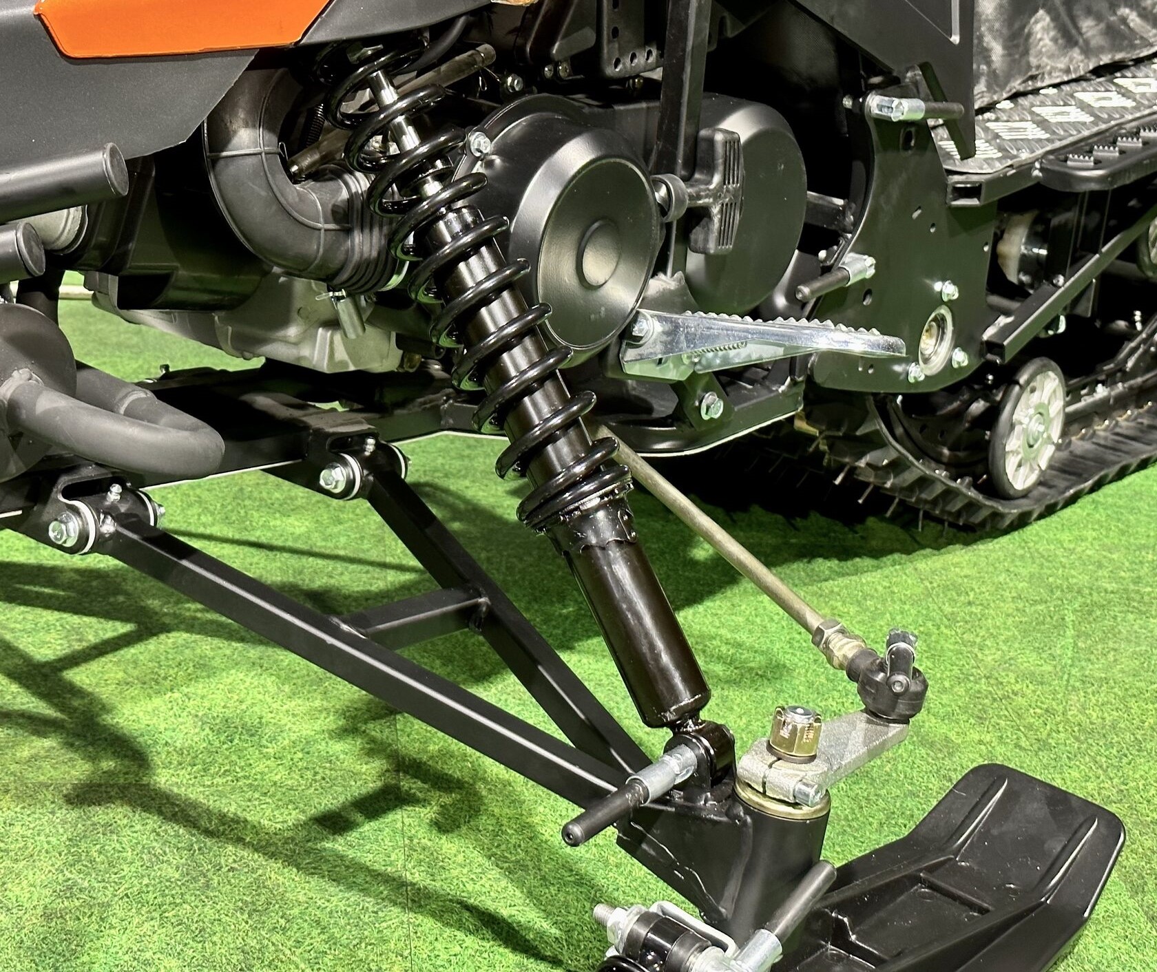 Купить Снегоход MOTOLAND Snowfox 200 в Москве фото10