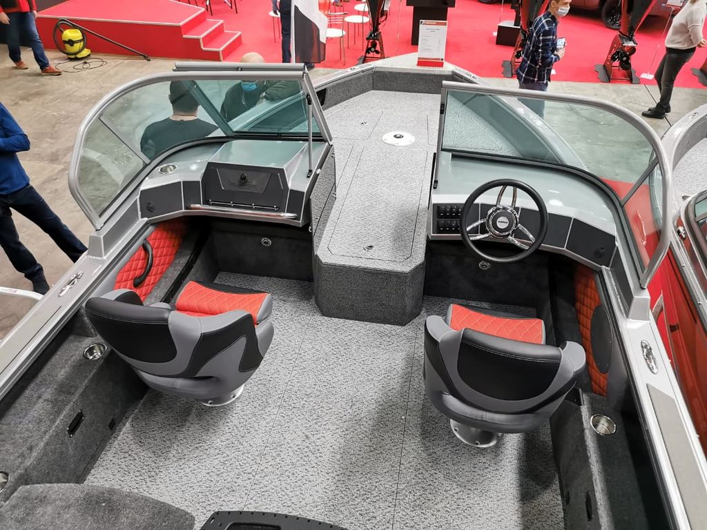 Купить Катер-лодка алюминиевая ALBAKORE 560 Fish в Москве фото11