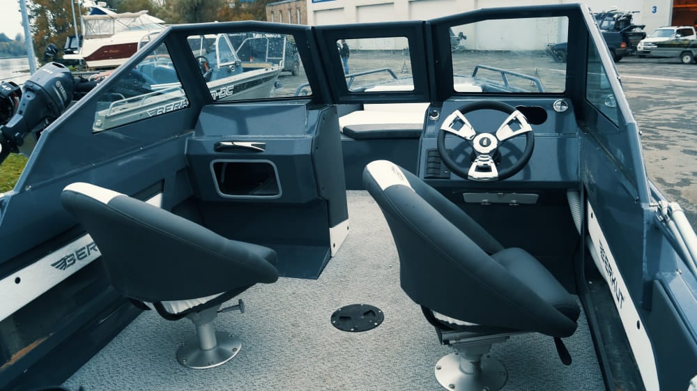 Купить Катер-лодка алюминиевая БЕРКУТ L-Arctica в Москве фото5