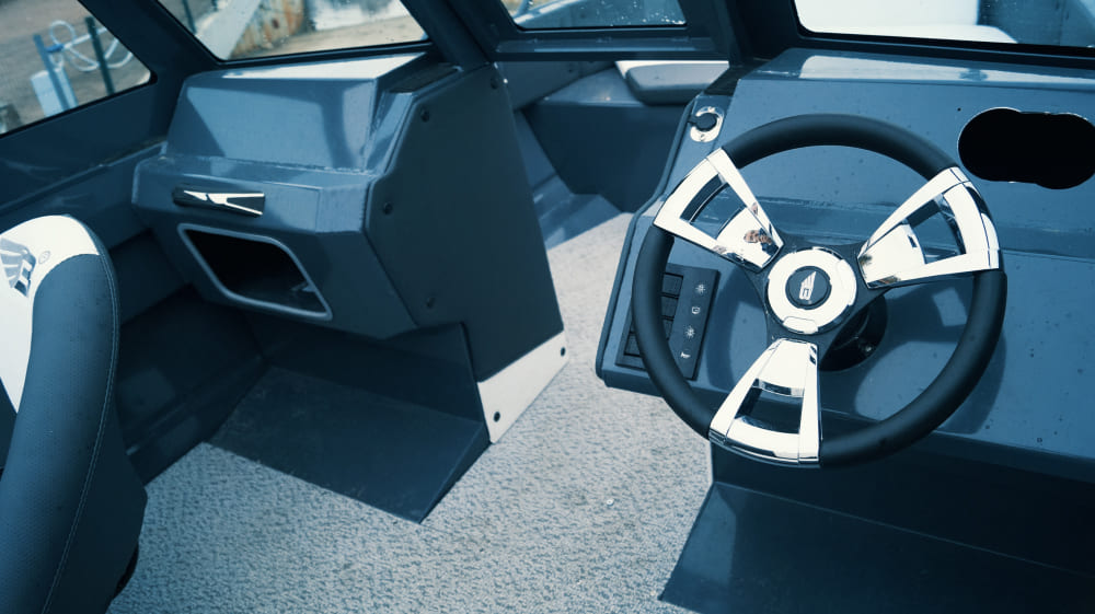 Купить Катер-лодка алюминиевая БЕРКУТ L-Arctica в Москве фото9