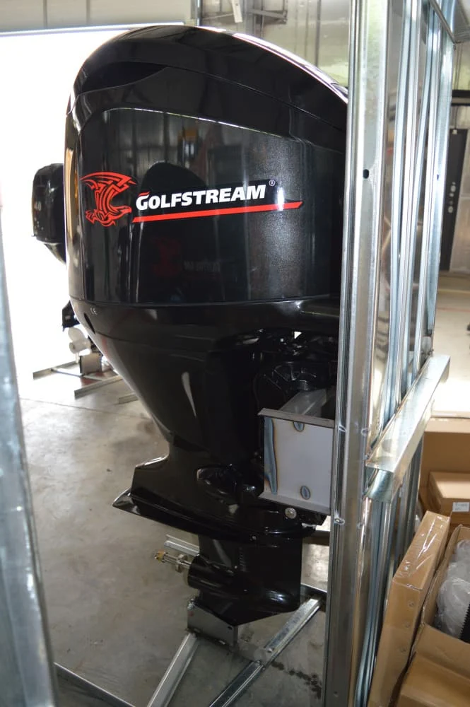 Купить 4х-тактный лодочный мотор GOLFSTREAM F115FEL-T EFI L в Москве фото18